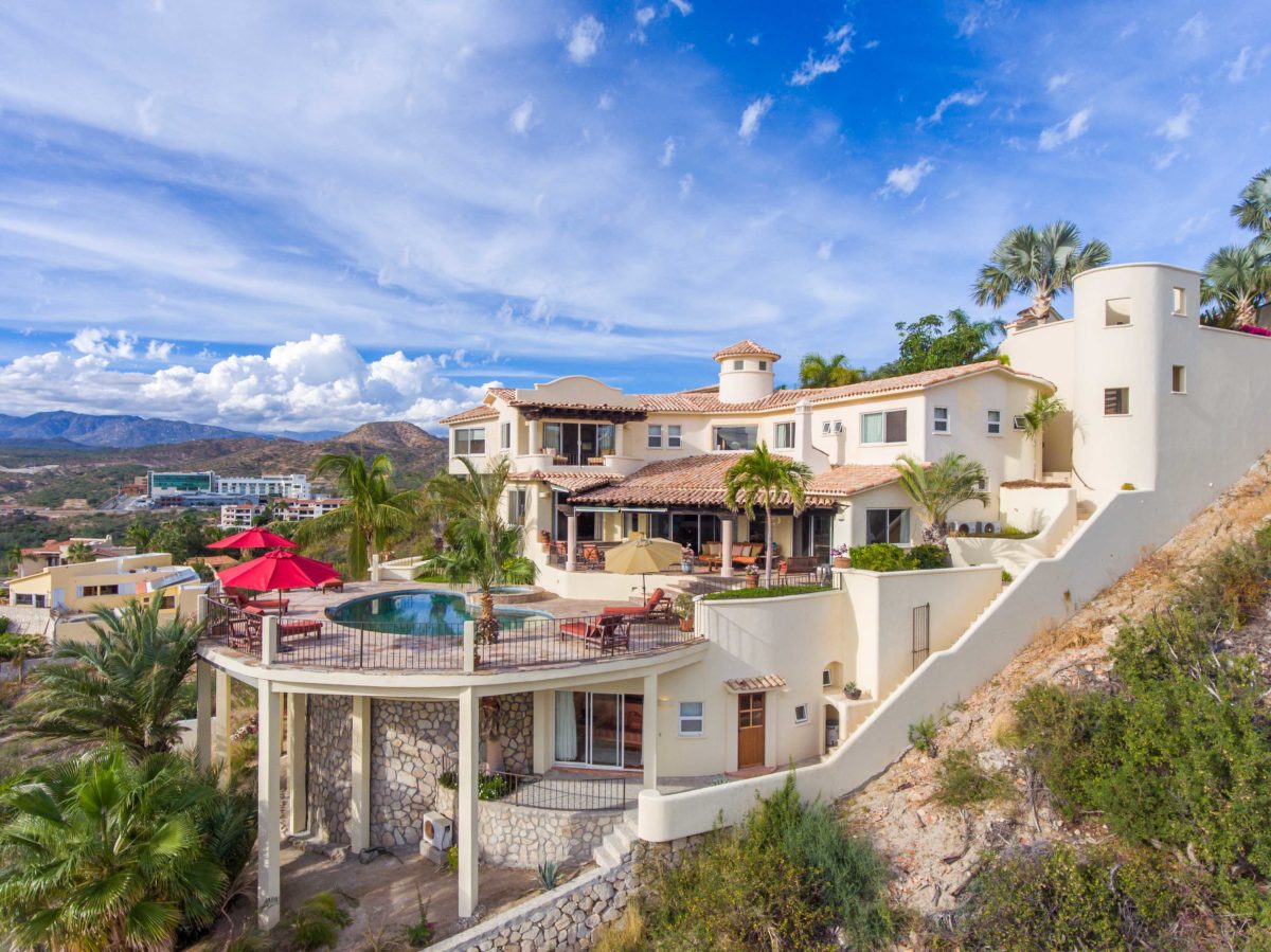Four bedroom luxury Hacienda in Rancho Cerro Colorado, San Jose del Cabo